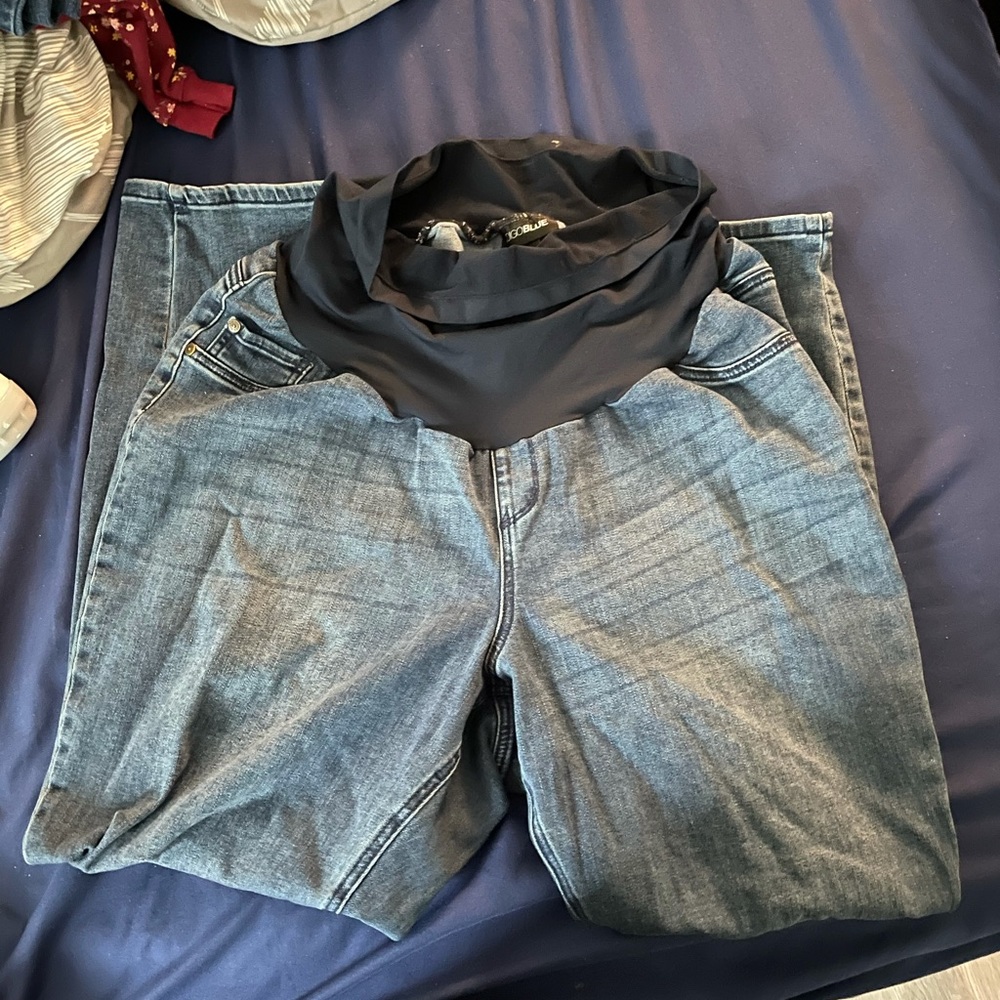Women’s Plus Size Maternity Jeans